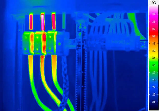 thermography-electrical-installations-loaded-clamping-point-under-load